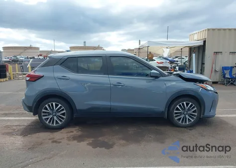 2021 Nissan Kicks Sv Xtronic Cvt из США, поврежденный, VIN 3N1CP5CV8ML552354